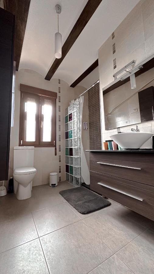 דירות Olba La Casa De La Acacia מראה חיצוני תמונה